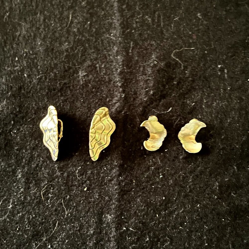 2 Pairs Vintage Gold Tone Clip Earrings (Angel Wings/’Crescents’)